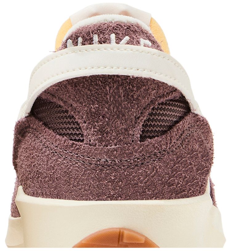 Nike Wmns Waffle Debut Vintage Plum Eclipse Sail