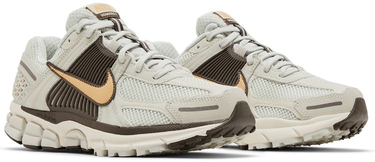 Nike Wmns Zoom Vomero 5 Light Bone Sesame