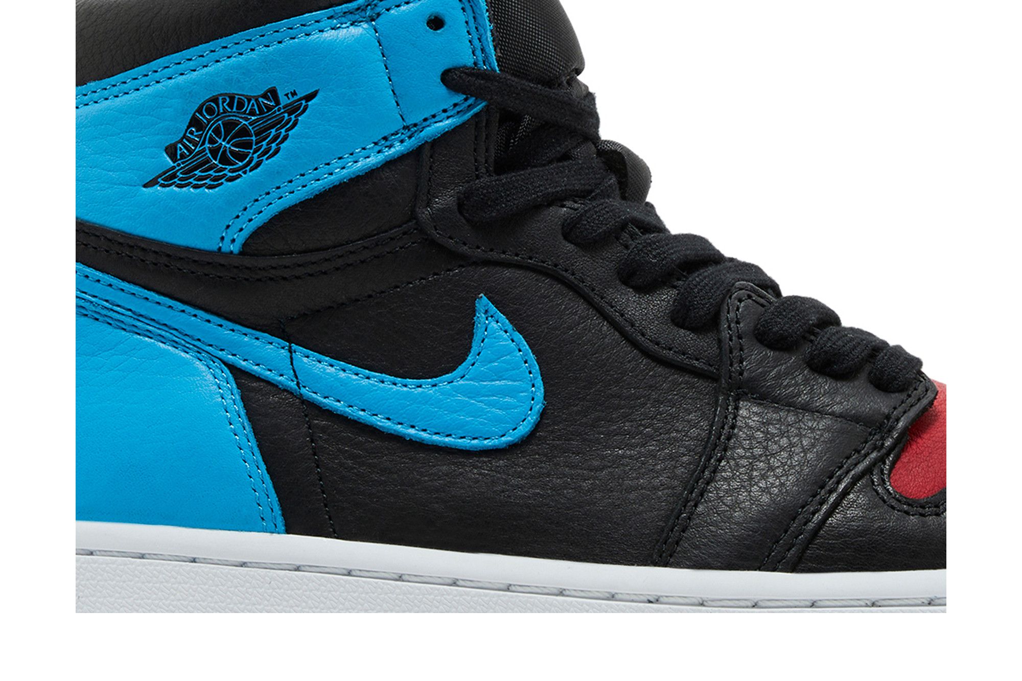 Size 10.5 Wmns Air Jordan 1 High OG NC to Chi
