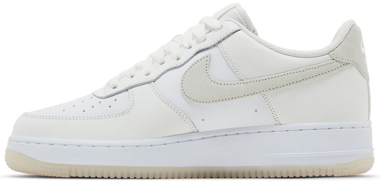 Nike Air Force 1 07 LV8 Summit White Phantom