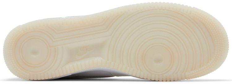 Nike Air Force 1 07 LV8 Summit White Phantom