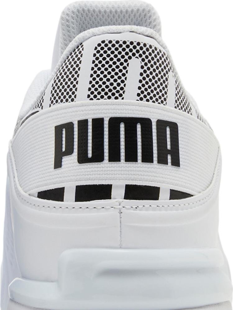 Viz Runner Repeat White Black