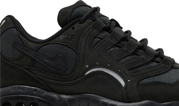 Air Terra Humara Triple Black