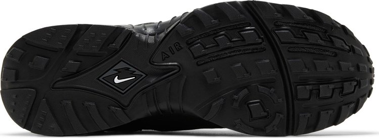 Air Terra Humara Triple Black