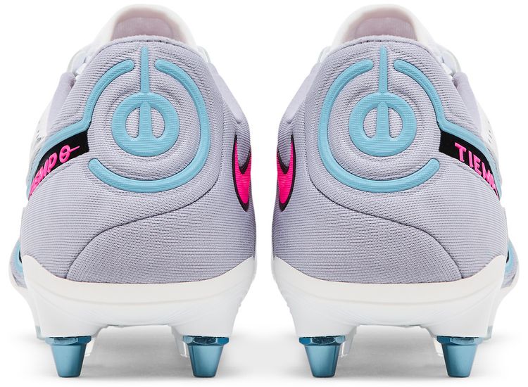 Nike Tiempo Legend 9 Elite SG Pro Blast Pack