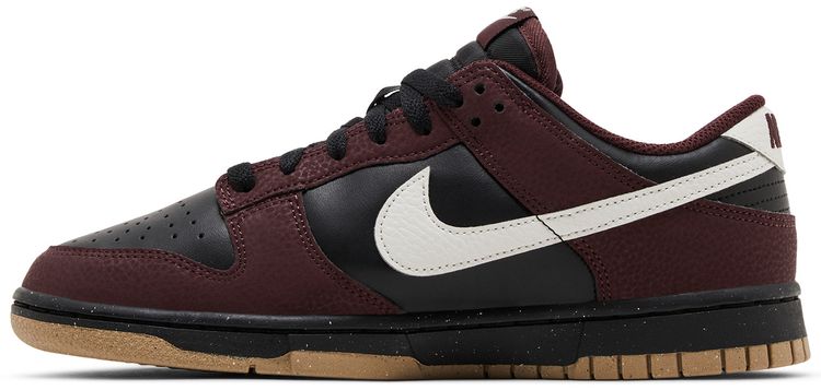 Nike Wmns Dunk Low Next Nature Burgundy Crush Black