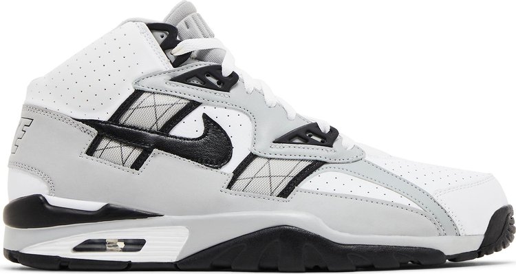 Air Trainer SC High Raiders Helmet