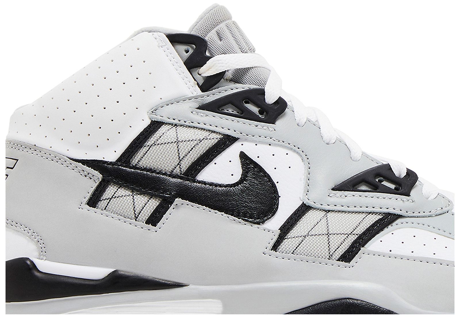 Kids Air Trainer SC BG 'Raiders Helmet'