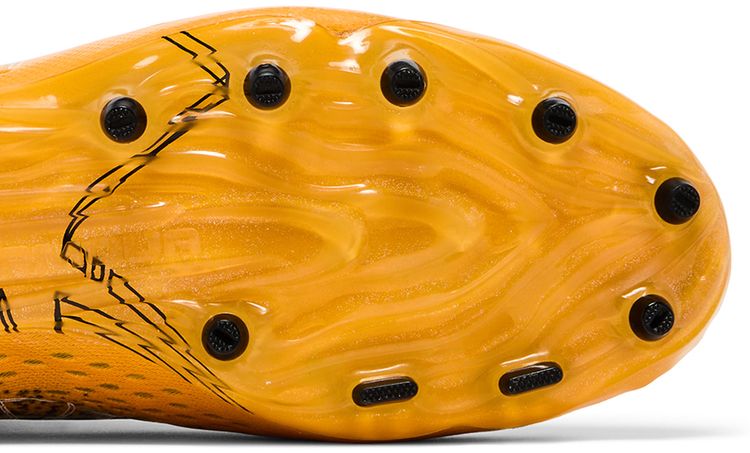 Under Armour Spotlight Lux MC 20 Black Steeltown Gold