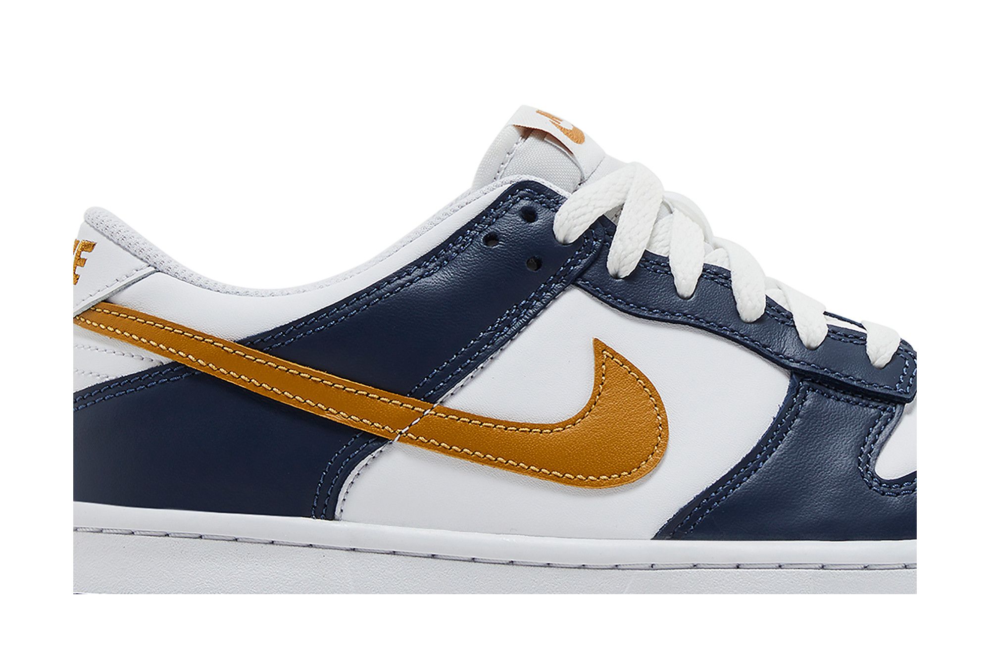 Size 4.0 Dunk Low GS 'Midnight Navy Wheat'