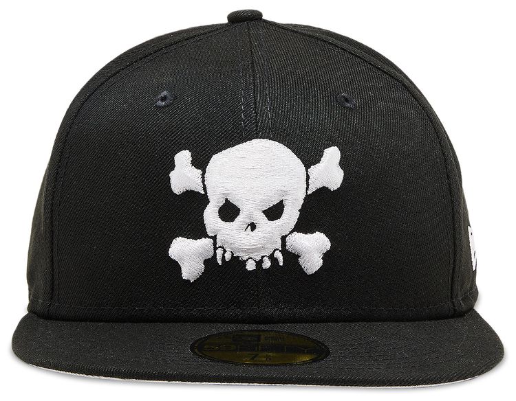 Supreme x New Era Skull Hat Black