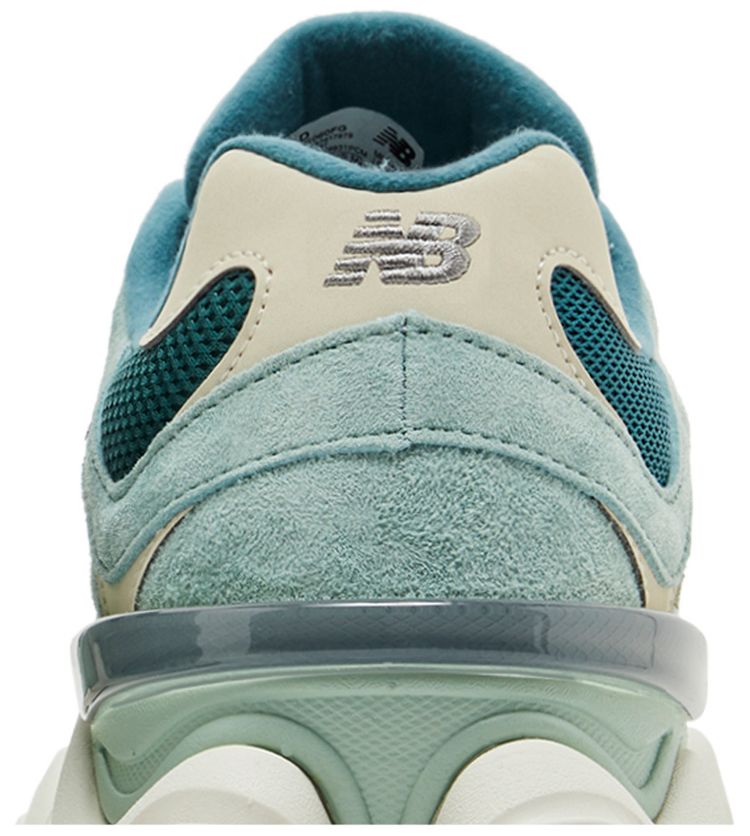 New Balance 9060 New Spruce Salt Marsh