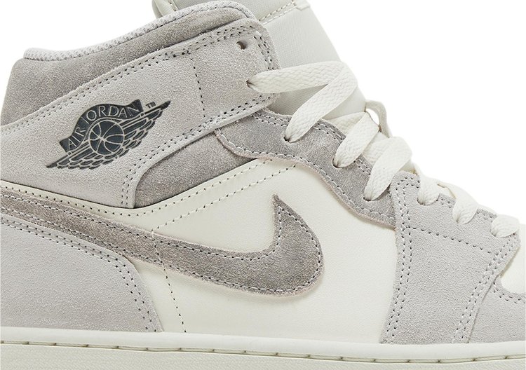 Air Jordan 1 Mid SE Neutral Grey Sail