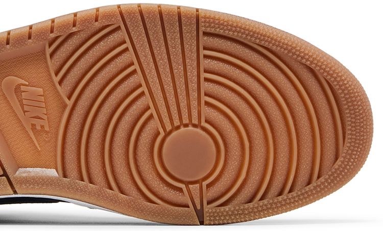 Air Jordan 1 Retro Mid Re2pect