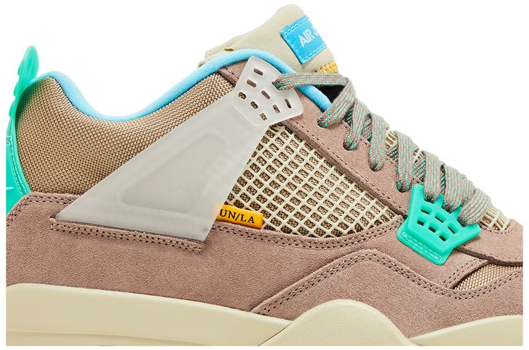 Union LA x Air Jordan 4 Retro Taupe Haze Sample