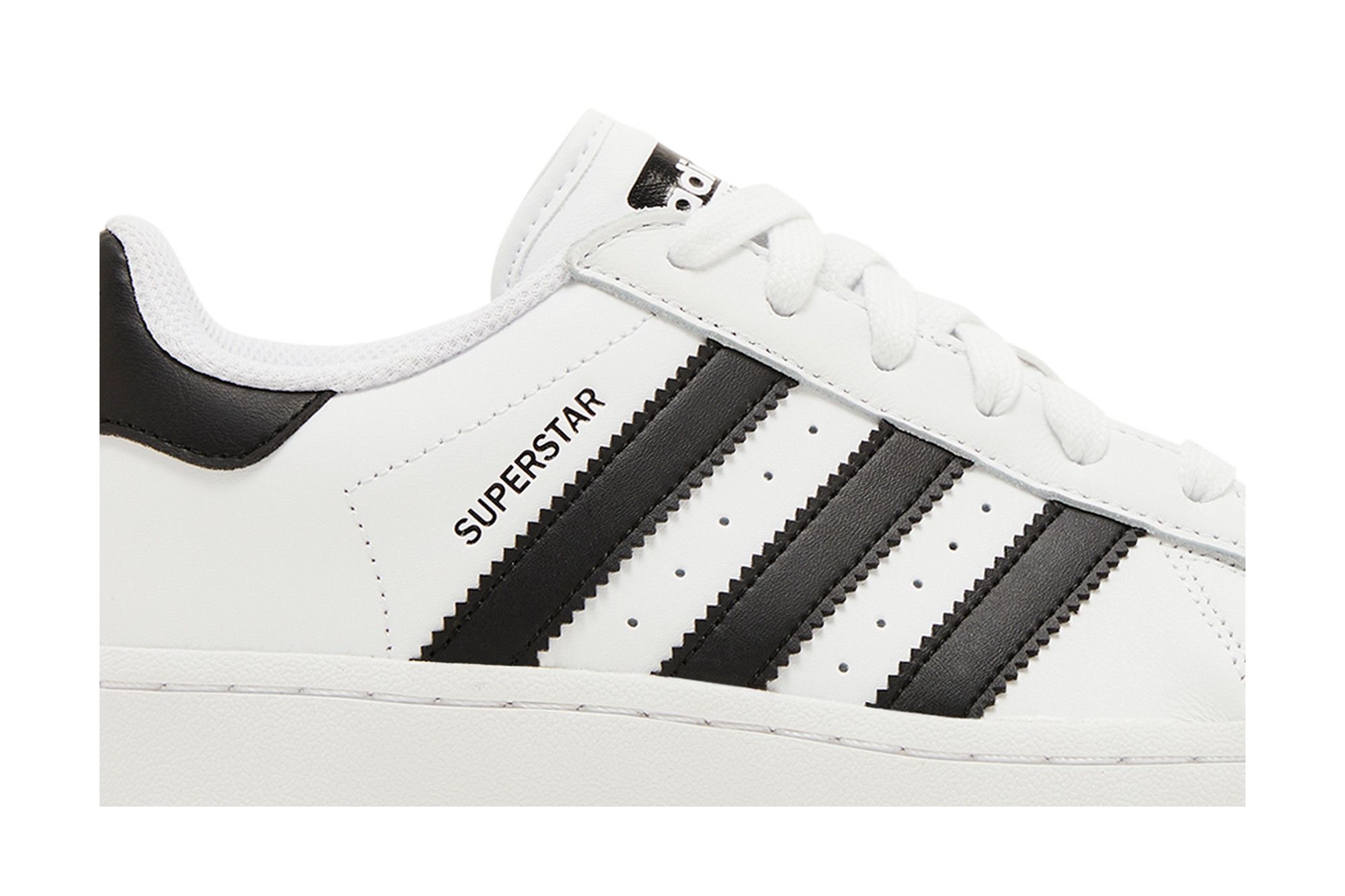 最終値下げ！ adidas Superstar 白蛇 01年製 デッドストック スーパースター スネーク 蛇柄 デッドストック - メルカリ