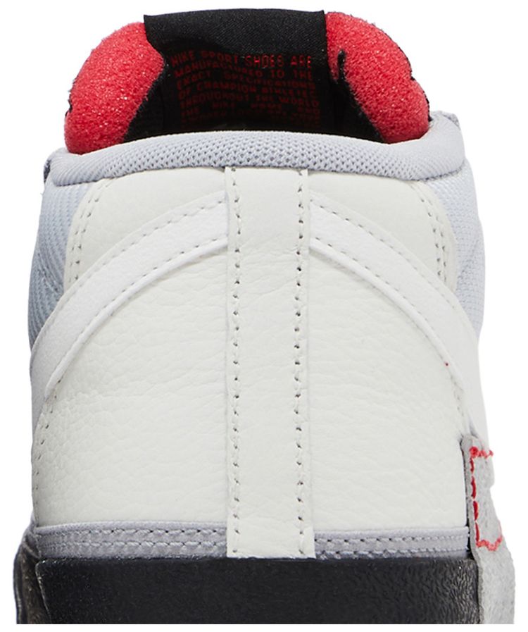 Nike Blazer Low Pro Club Wolf Grey University Red