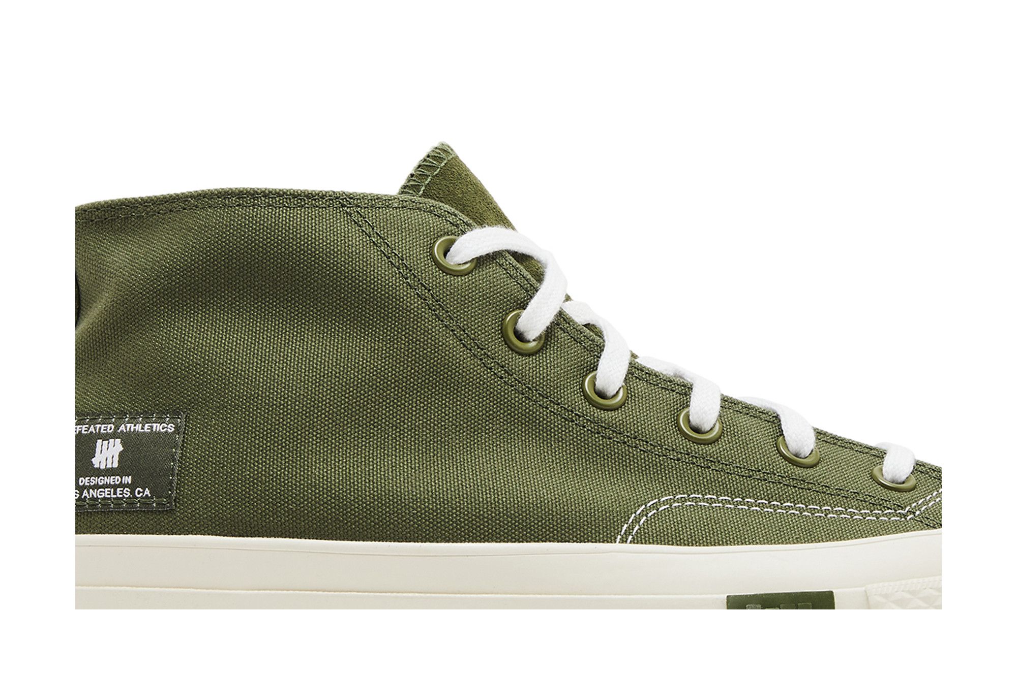 Buy Undefeated x Chuck 70 Mid 'Chive Parchment' - A02143C | GOAT
