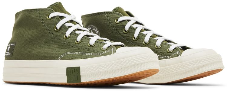 Undefeated x Converse Chuck 70 Mid Chive Parchment
