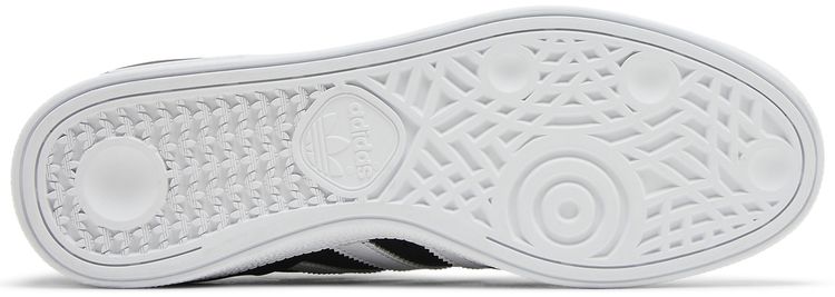 Busenitz Black White