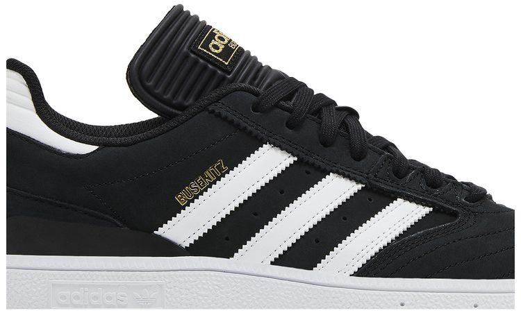 Busenitz Black White