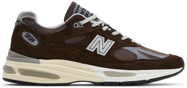 991v2 Made in England Pinecone