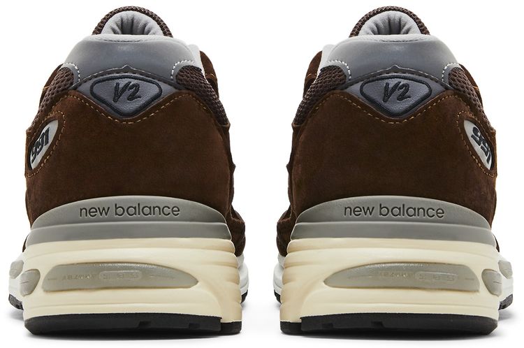 991v2 Made in England Pinecone