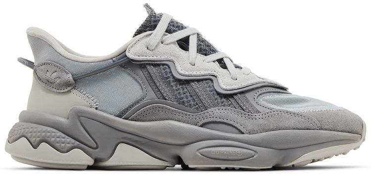 Ozweego Triple Grey