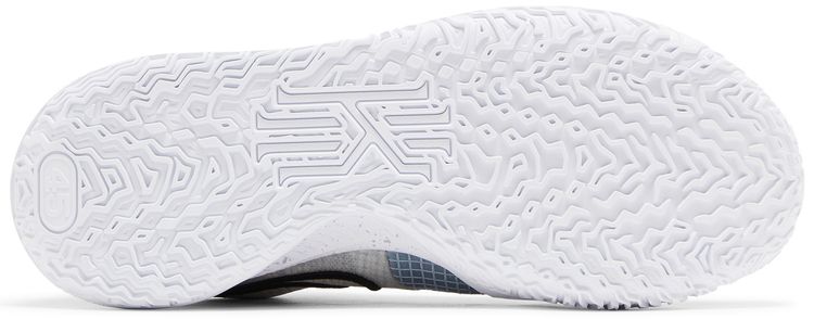 Kyrie Low 4 TB Wolf Grey