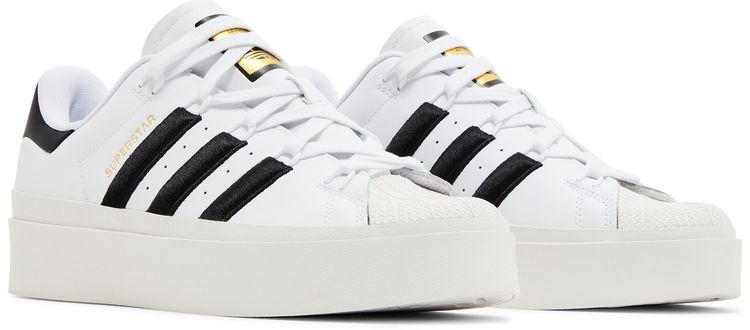 Wmns Superstar Bonega White Black Gold Metallic
