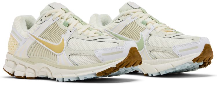 Nike Wmns Air Zoom Vomero 5 Sail Buff Gold