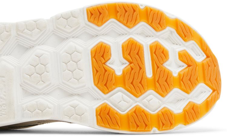 HOKA Clifton L White Gum