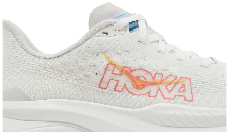 Wmns Mach 6 White Nimbus Cloud