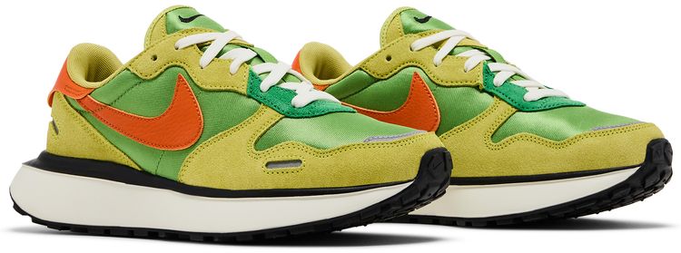Nike Wmns Phoenix Waffle Chlorophyll Safety Orange