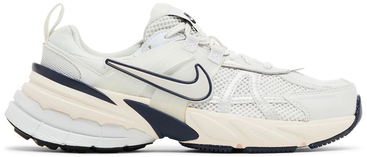 Nike Wmns V2K Run Platinum Tint Guava Ice