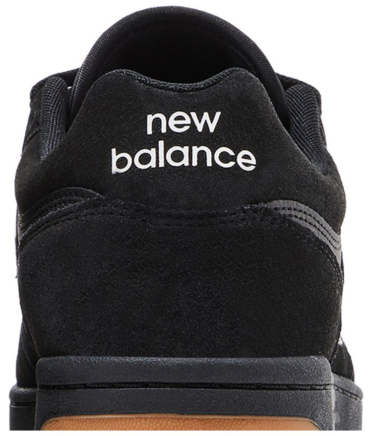 Numeric 480 Black White Gum