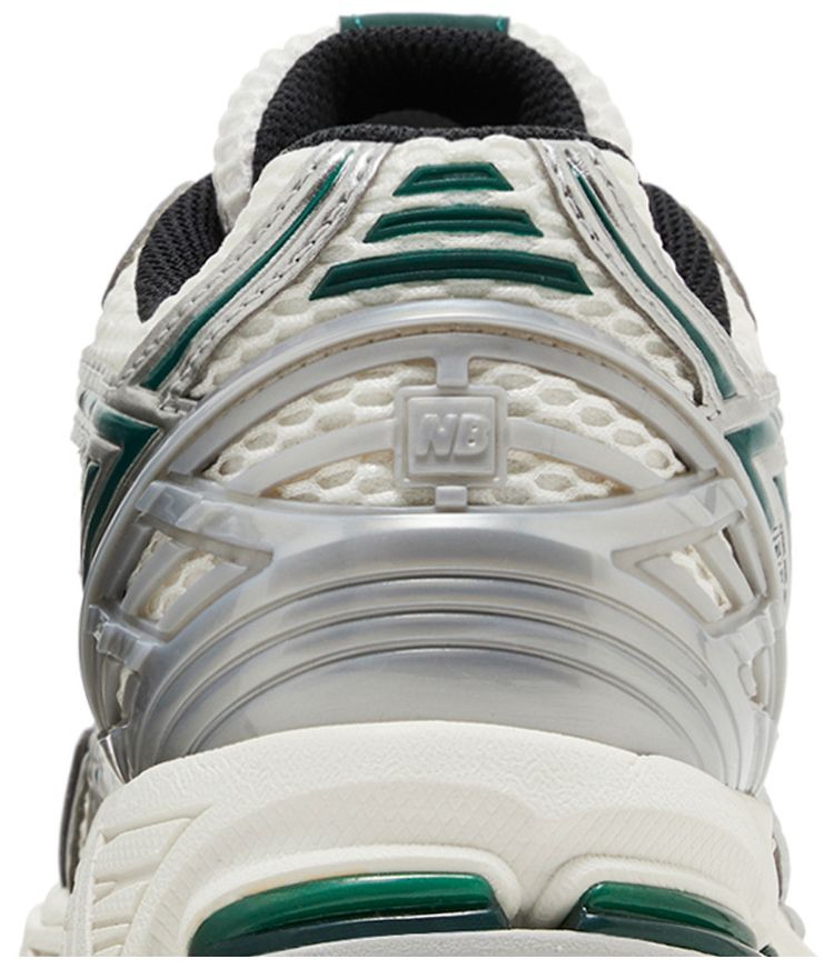 New Balance 1906R Silver Metallic Nightwatch Green