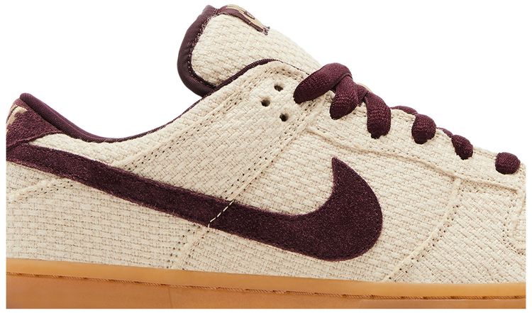 Nike Dunk Low Pro SB Red Hemp