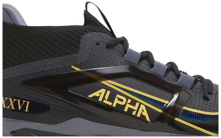 Nike Saquon Barkley x Alpha Menace 4 Elite Panther