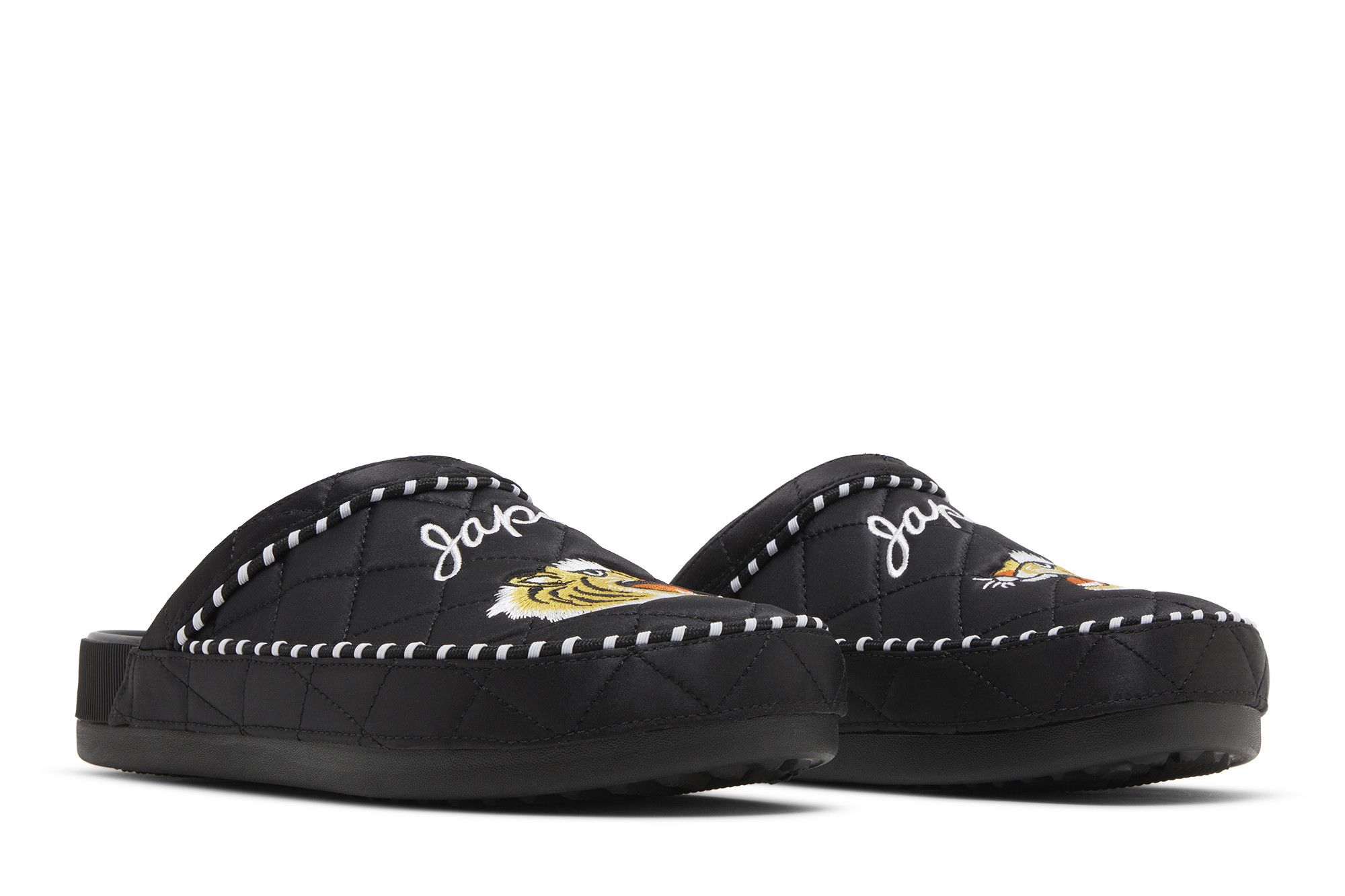 Buy BEAMS x Dylan Clog 'Sukajan' - 210302 001 | GOAT