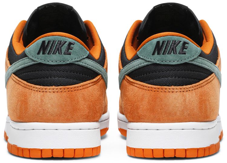 Dunk Low SP Retro Ceramic 2024