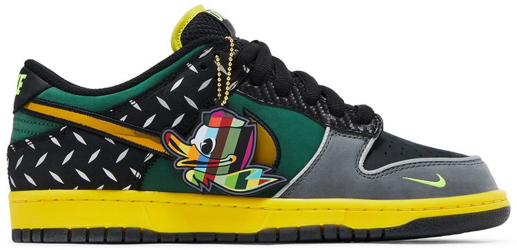 Dunk Low What the Duck   University of Oregon Home PE