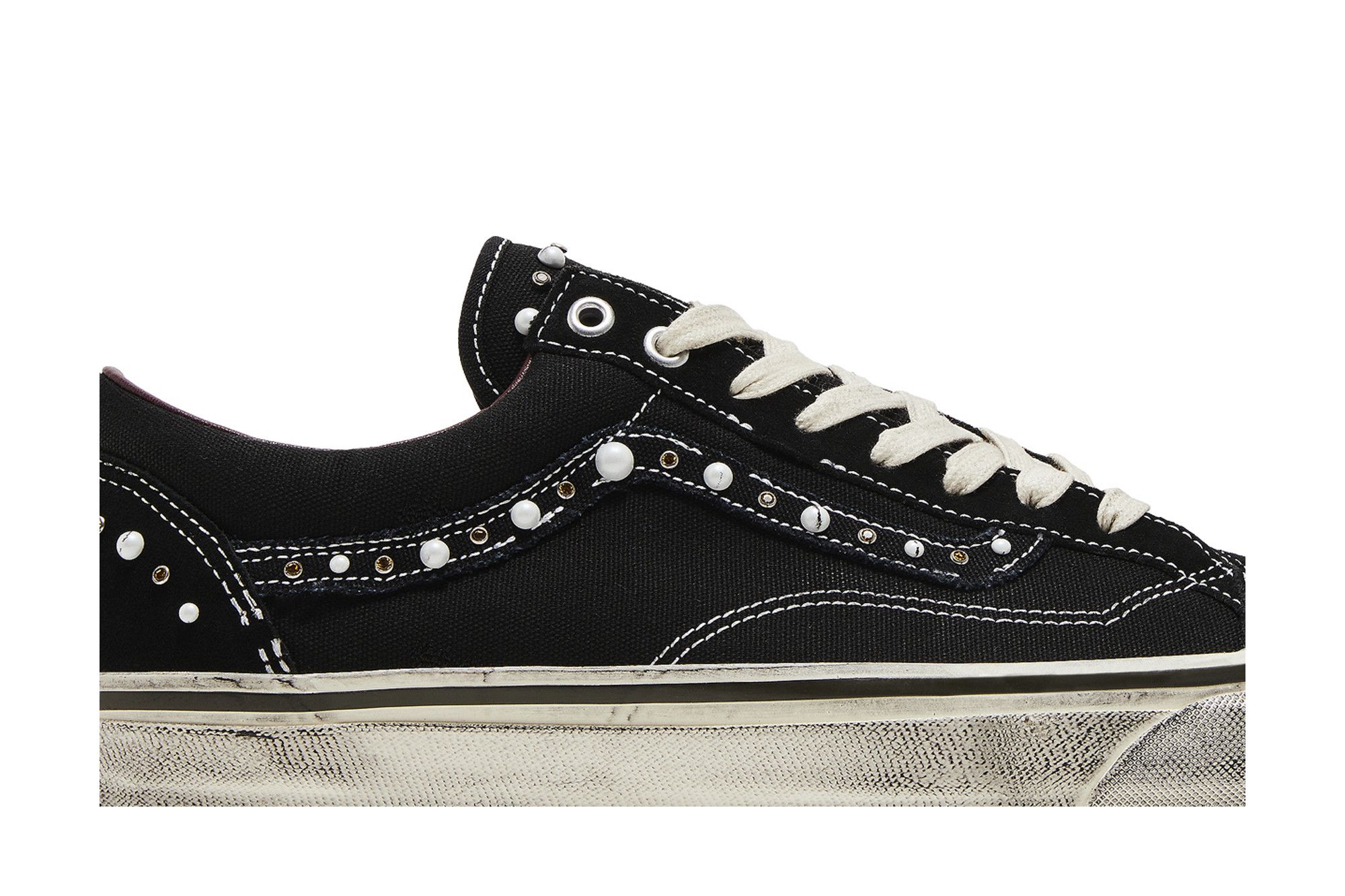 Vans old skool borchie on sale