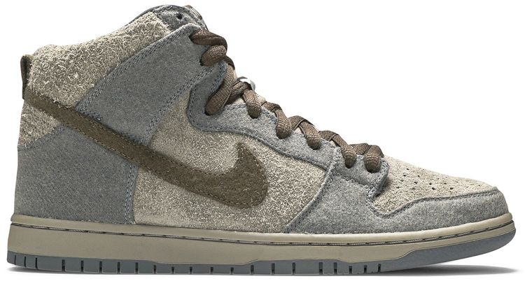 Nike Dunk High Premium SB Tauntaun