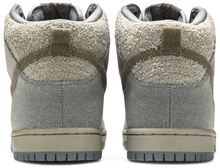 Nike Dunk High Premium SB Tauntaun