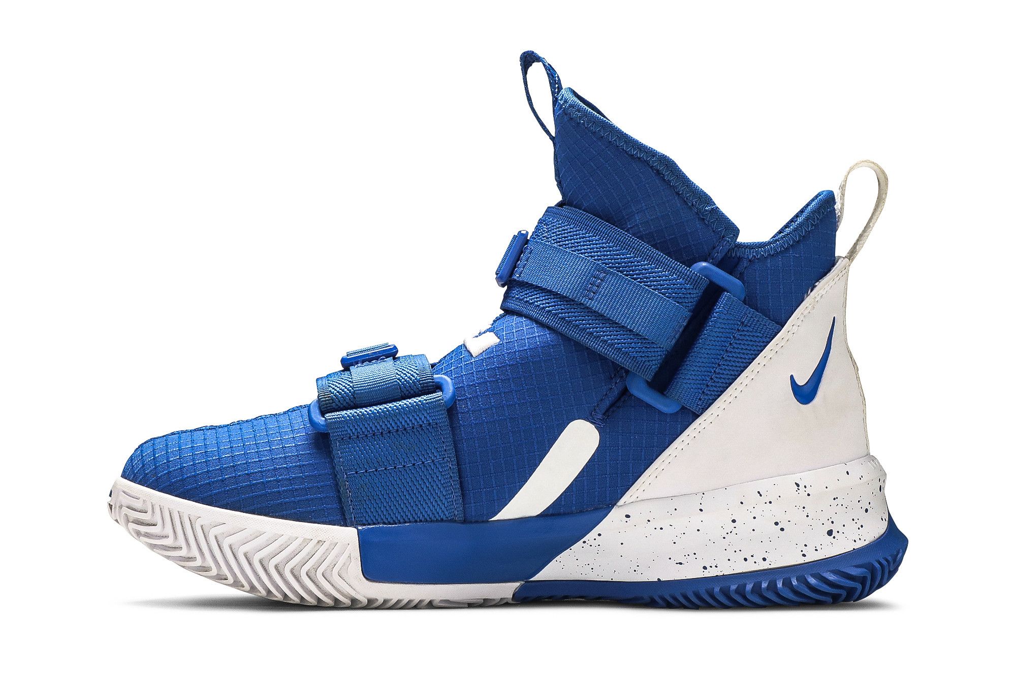 Nike lebron soldier xiii sfg basketball shoes new arrivals