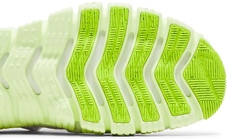 Nike Wmns Free Metcon 5 White Barely Volt