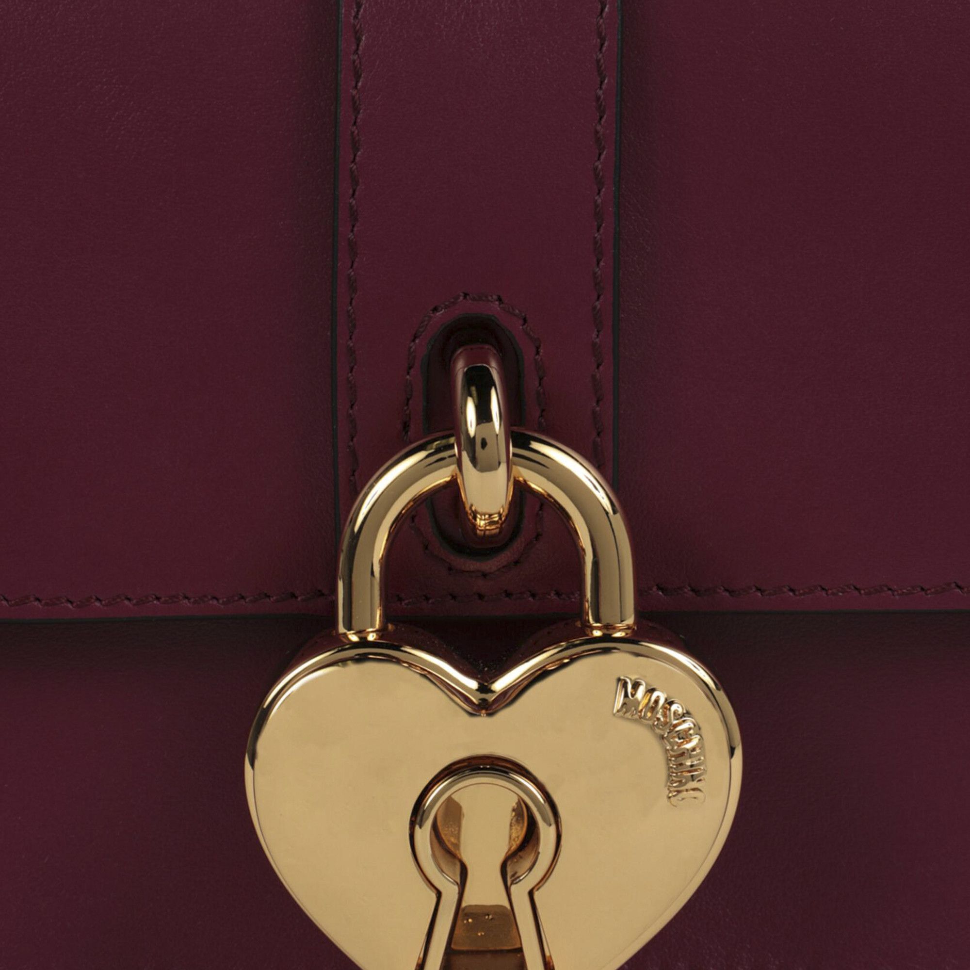【未使用品】CHIEKO+ Leather Heart bag black 使いやすいバッグも、個性的なのも、 いろいろ。基本は