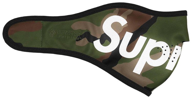 Supreme WINDSTOPPER Facemask Woodland Camo