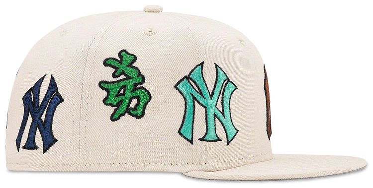 Supreme x New York Yankees Kanji New Era Tan